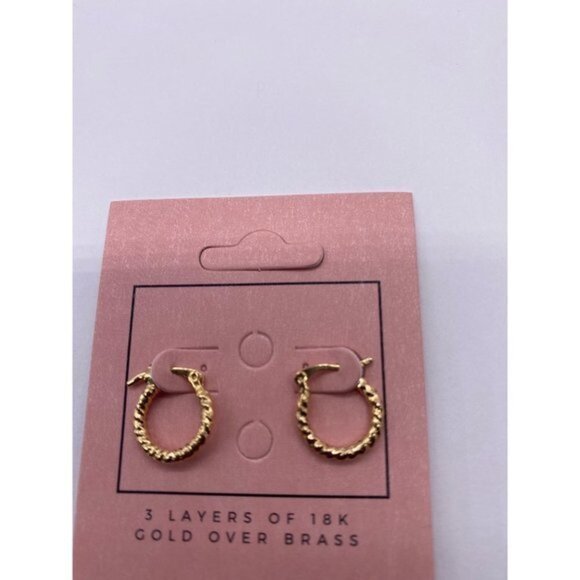 Viva Fashion Jewelry Women’s Girls 18K Gold Plated Small 2cm Hoop Earrings - Picture 2 of 6